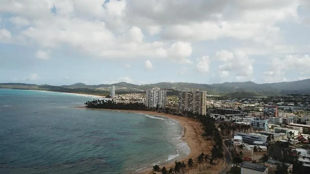 Condo Studio, Playa Azul 1005-1 Luquillo Apartment